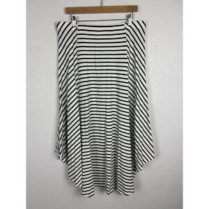 NEW Chicos Women’s Skirt Sz 2/Large Black White Striped Comfort Stretch Vacation